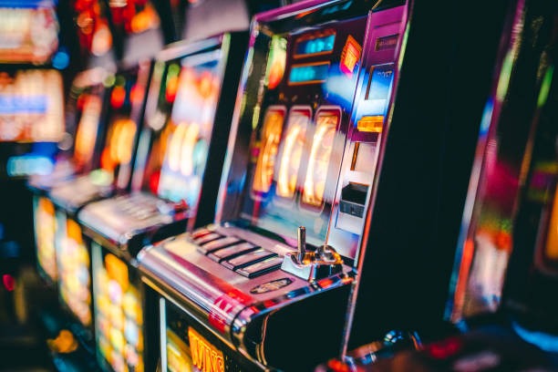 A Closer Look at Games and Features Across online gambling kuwait