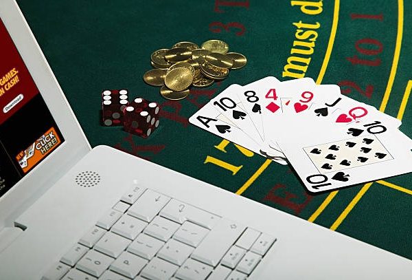 Exploring User Experiences With Top Online Casinos